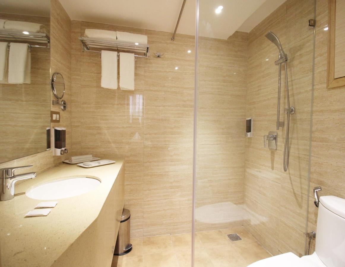Hotel Jagadish International-Sankey Road Bangalore Dış mekan fotoğraf